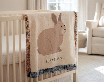 Manta de bebé de conejo personalizada, manta de guardería de conejo con nombre personalizado, regalo de baby shower, decoración de habitación infantil para amantes de los conejos para niño o niña