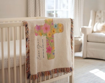 Gepersonaliseerde bloemen kruis doopdeken, aangepast christelijk babymeisje cadeau met naam en doopdatum, aandenken kinderkamer doop