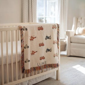 Couverture personnalisée pour véhicules d&#39;urgence, couverture avec prénom pour bébé garçon avec camion de pompiers, ambulance, police, modèle d&#39;hélicoptère de sauvetage, couverture pour bébé