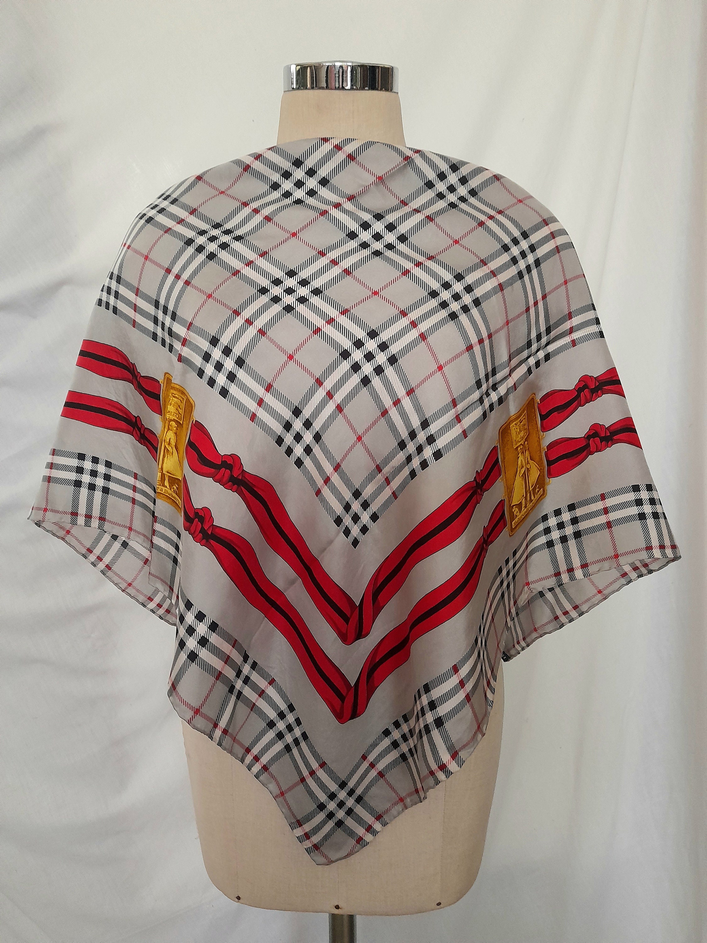 レア⭐︎ヴィンテージBurberrys⭐︎バーバリースカーフ　シルク 美品 Burberry's バーバリーズ 大判スカーフ vintagヴィンテージ