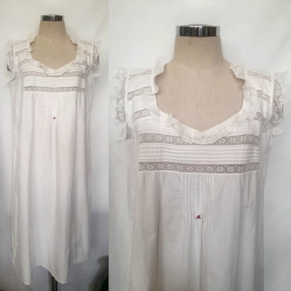 Early 20th Century, Antique White Linen Nightgown… - image 1