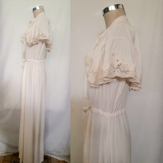 Vintage Stunning 30's Off White Rayon, Silk and L… - image 5