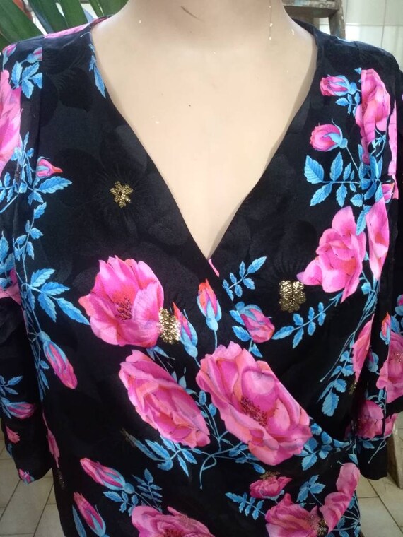 Fabulous 30's Floral Pattern Silk Blouse with Hand