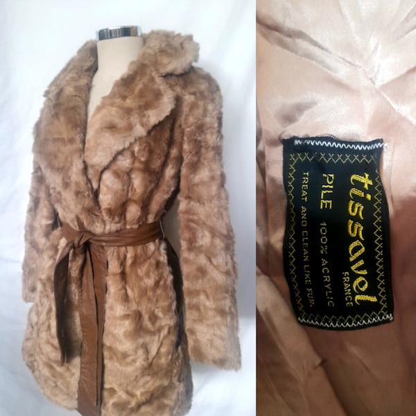 manteau vintage des années 70 en fausse fourrure et cuir écologique Tissavel, bohème, hippie chic