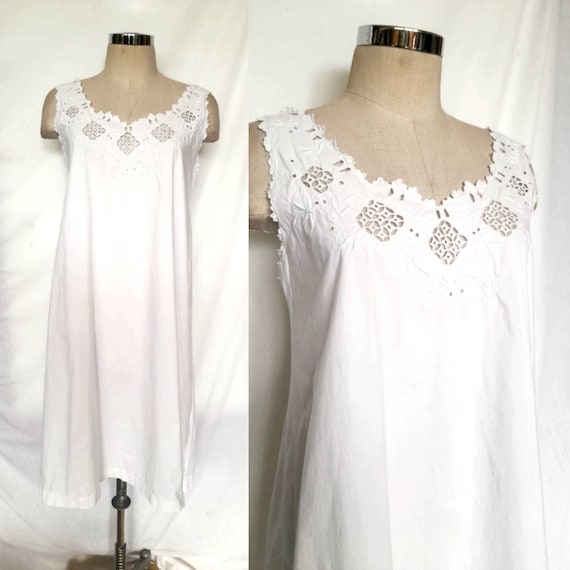Vintage 30's French White Cotton Nightgown, Slip … - image 7