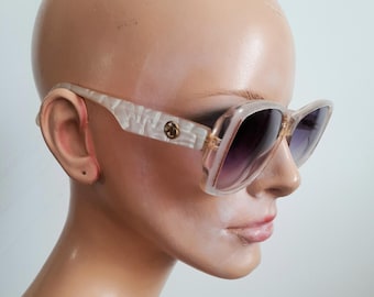 Gafas de sol Brigitte Bardot vintage de los años 70, raras y elegantes, hechas a mano en Francia, efecto nácar.