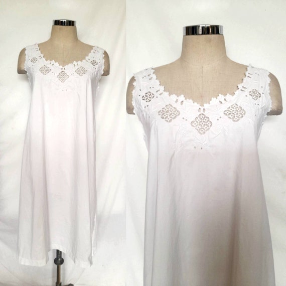 Vintage 30's French White Cotton Nightgown, Slip … - image 2