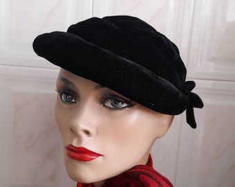Vintage 40's 50's Black Crystal  Velvet Top Hat with Padded Brim
