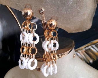 Vintage 70's Dangling Clip-on Gold Tone Metal and Lucite Earrings, Vintage Jewelry, Midcentury Earrings