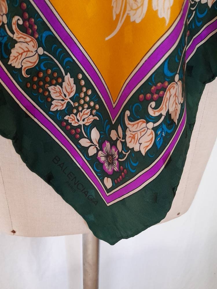 【値下げ】BALENCIAGA 花柄シルク スカーフ il_fullxfull.3096628962_8ag1.jpg