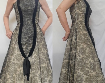 Vintage 50's Fit and Flare Black Lace and Velvet Dress, Bonned, Cocktail Dress, As Is