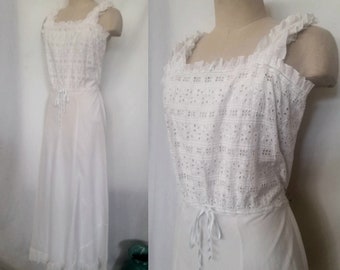 Vintage 40's Beautiful Bias Cut Cotton and Broderie Anglaise Slip Dress, Nightgown, Vintage Lingerie