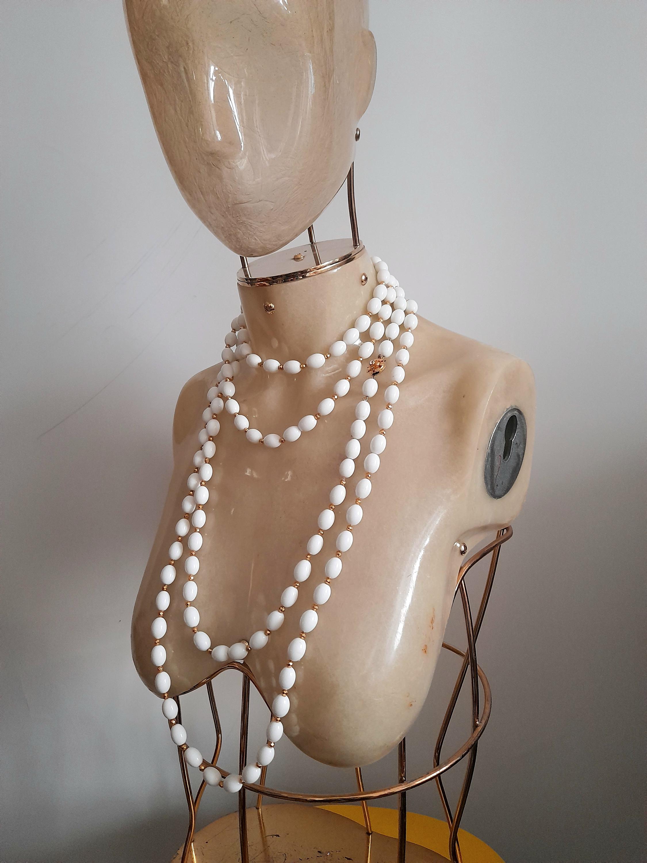 Collier Vintage Années 70 Sphères Blanches - Style Haute Couture Goossens 52cm