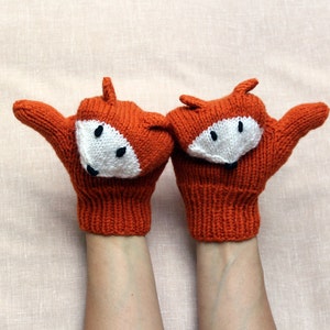 Fox mittens Child size 3-4 7-8 10-12 years Hand knitted Warm knit gloves Funny Orange fox arm warmers Mittens for kids Teenagers Winter gift image 7