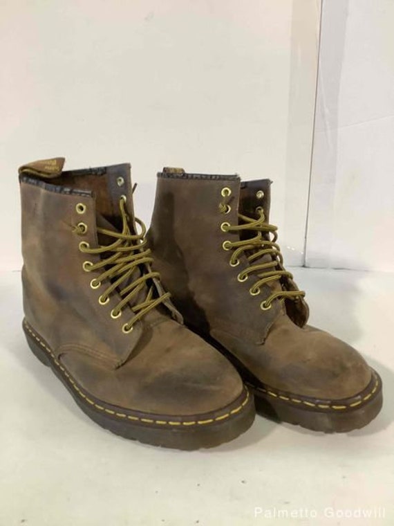 Men's Brown Doc Martens Boots Size 11 Pre-Owned Dr