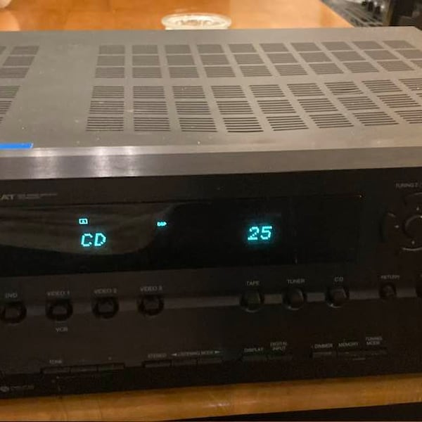 Onkyo TX SR504 7.1 Channel 75 Watt Stereo Receiver - Tested No Remote