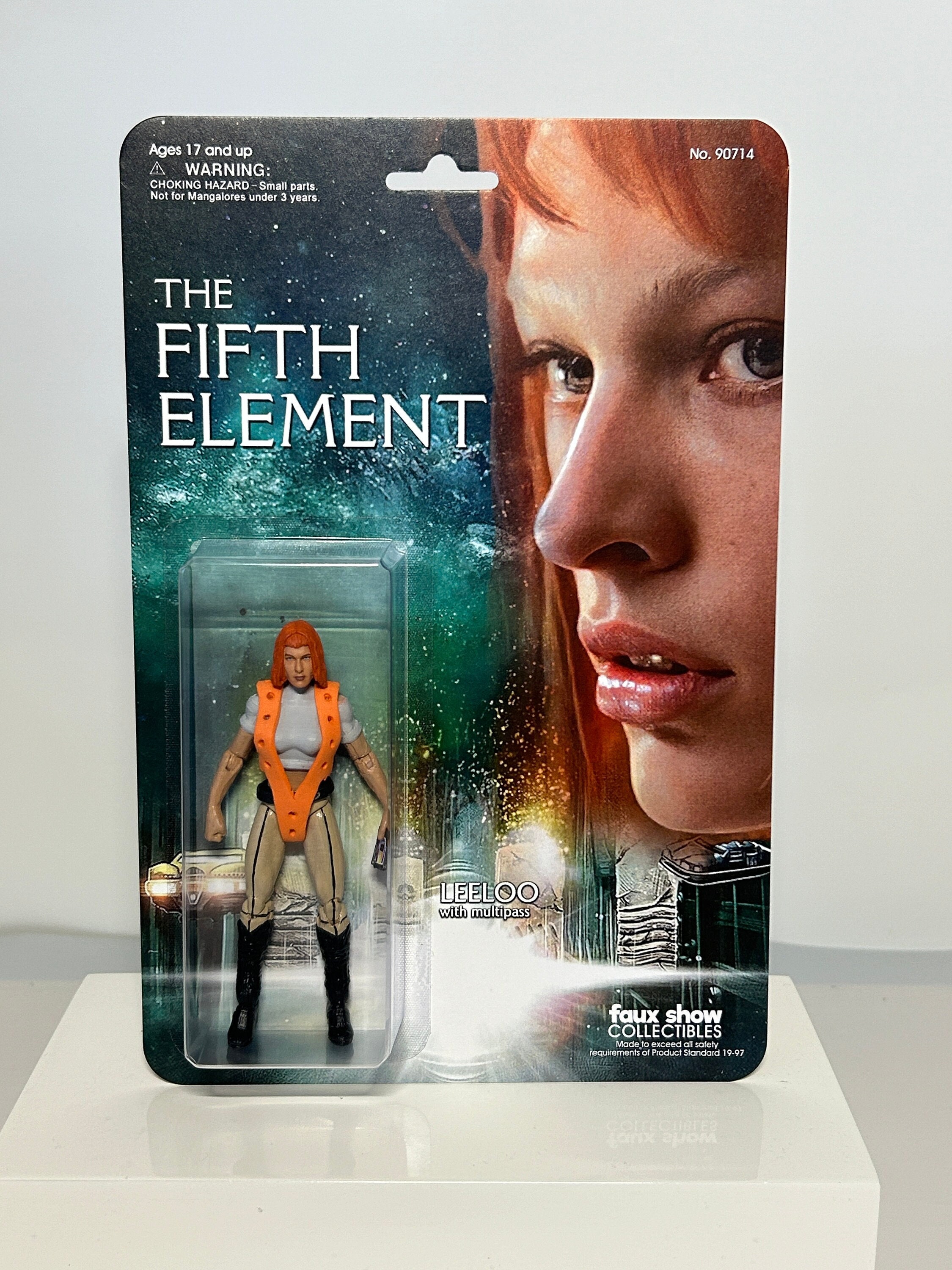 THE F I F T H EL EM EN Tフィギュア。 The Fifth Element Custom Action Figure of Leeloo - Milla Jovovich