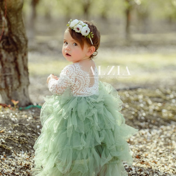 Sage Green Lace Flower Girl Dress ,  Scalloped Edges Back Party Dress for Girls