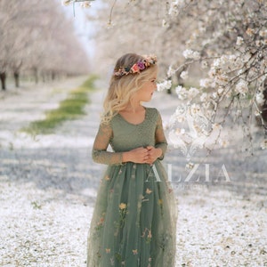 Robe de demoiselle d'honneur en tulle brodé à fleurs vert sauge, Robe de Pâques pour fillette, Robe de bouquetière de printemps, Robe d'été à fleurs pour fille image 7