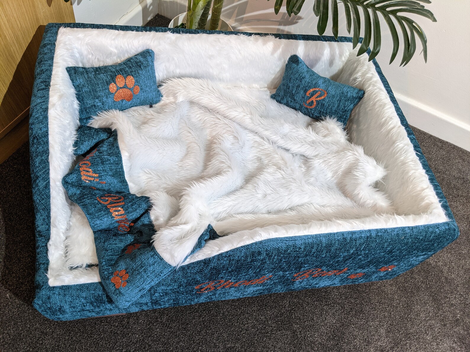 XLarge KAMPAS antianxiety dog bed / snuggle bed with Etsy