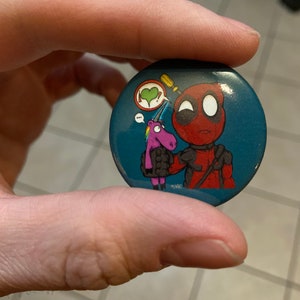 Screwed button