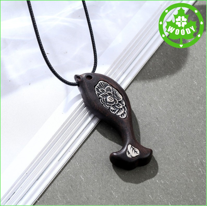Women Mother/'s Day Birthday Vintage Sandalwood Necklace Women Handmade Pendant Gift for her Necklaces Pendant Handmade Wood Gift Wife