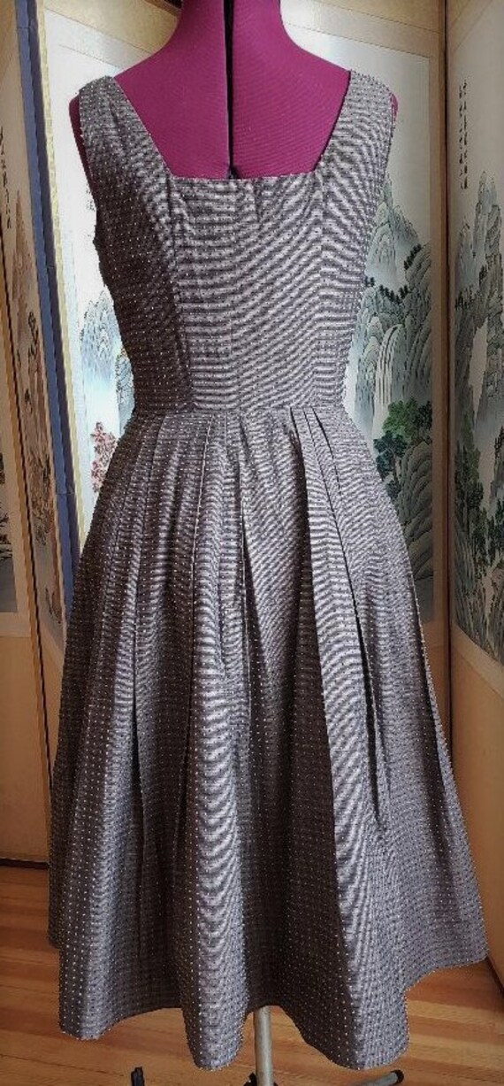 Sophisticated Vintage 1960s Cocktail Dress Unique… - image 2