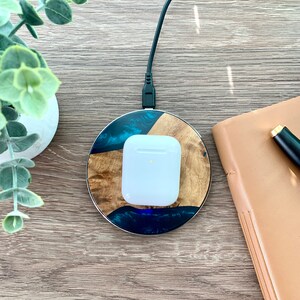 Fathers Day Gift, Personalized Wireless Charger, Birthday Gift for Him/Her w Gift Box, Round Qi Wireless Charger Pad Resin Wood 10W image 2