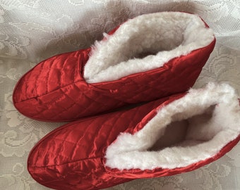 red dearfoam slippers