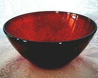 Beautiful Collectible Vintage Ruby Red Glass 6 5/8" Serving Bowl - Made in France - Estate Item