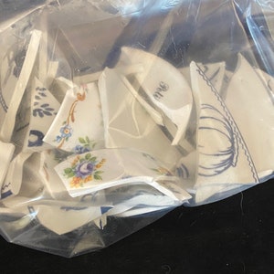 Vintage 2 1/4 lb. Broken China Pieces - Miscellaneous Patterns - Great for Crafts -  Random Sizes - Estate Item