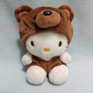 vintage 1998 Hello Kitty Teddy Bear Costume Peluche Poupée Sanrio 6 » Peluche Animal Doux Jouet Décor Rétro Japon Mascotte Chat Dessin Animé Kawaii