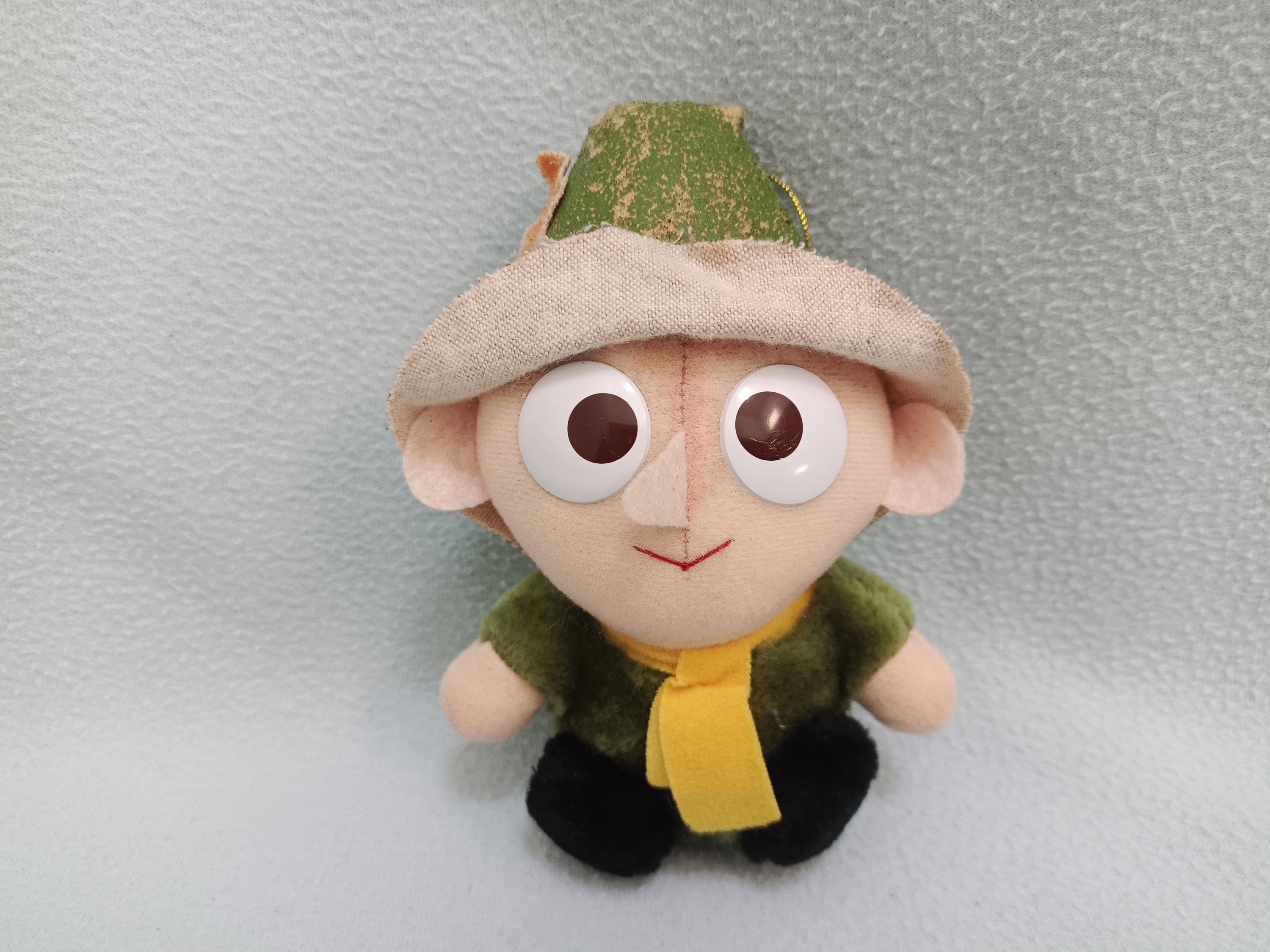 Snufkin plush hotsell