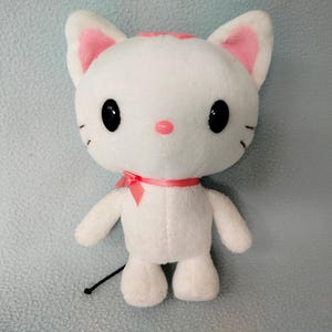 Peluche vintage de Hello Kitty de Sanrio Nijihan 100 Catsworld de 18 cm, Eikoh, mascota japonesa retro, gato, regalo kawaii.
