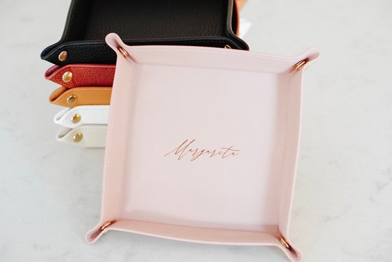 Etsy shop leather jewelry