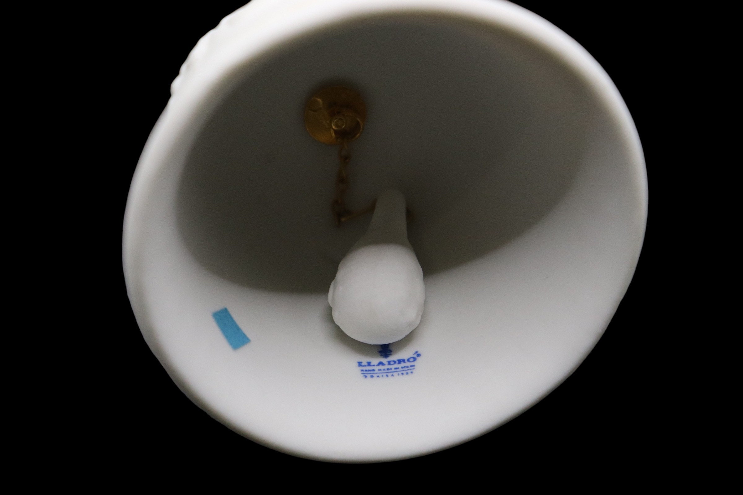 Lladró Porcelain 1989 Annual Christmas Bell Ornament With Original Box