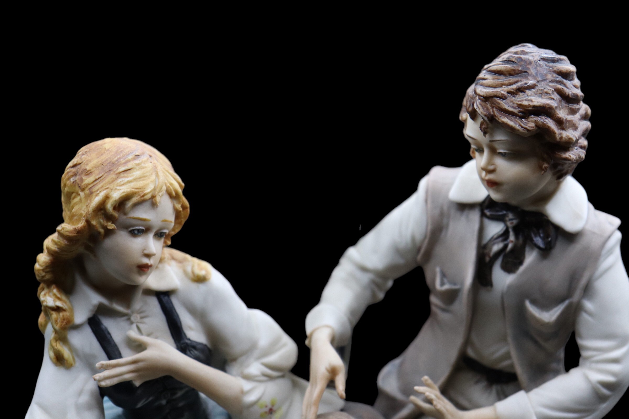 Large Capodimonte Figurine Designed by Meneghetti Fiorenzo With COA Etsy