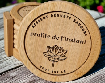 Sous-verres zen "profite de l'instant". Dessous de verres en bois. Sous-bocks originaux. Cadeau spiritualité et moment présent.