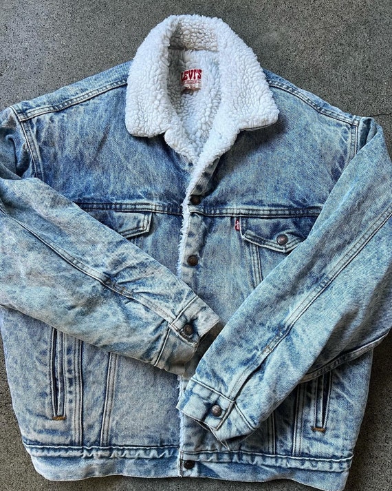 80’s Levi’s Denim acid washed Sherpa lined Jacket