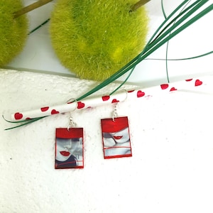 Pendientes asimétricos desiguales en rojo, negro y blanco - Ganchos de plata - Estilo minimalista moderno - Idea de regalo para mujer - Reciclaje creativo