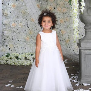 ON SALE! - Girl&#39;s White Communion Dress