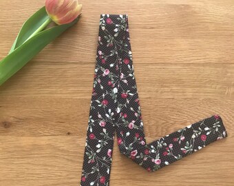 Black and red floral headband