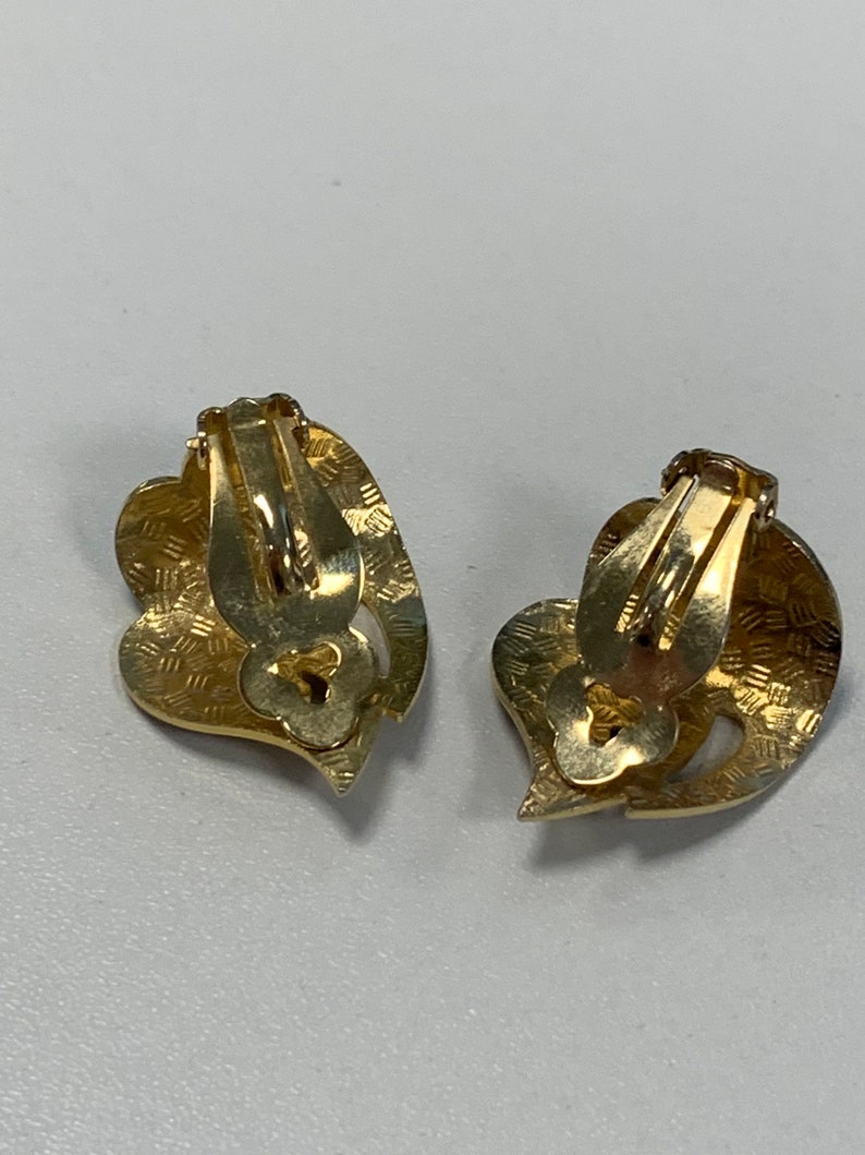 Vintage cloisonn\u00e9 enamel clip earrings