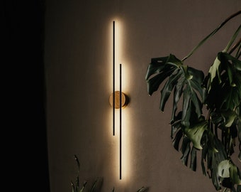 Handcrafted wall lamp of oak Gracilis C2, Exclusive wooden wall lamp, Wood sconce, Bedside Lamp, minimalist wall lamp, home decor lighting