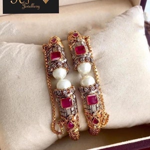 Braccialetti placcati in oro Gioielli pakistani fatti a mano, gioielli indiani, gioielli di Bollywood