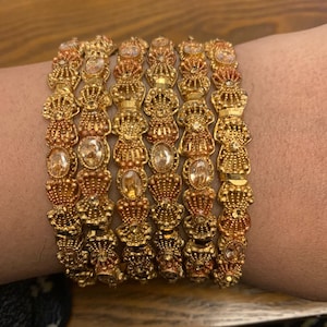 Braccialetti placcati in oro Gioielli pakistani fatti a mano, gioielli indiani, gioielli di Bollywood