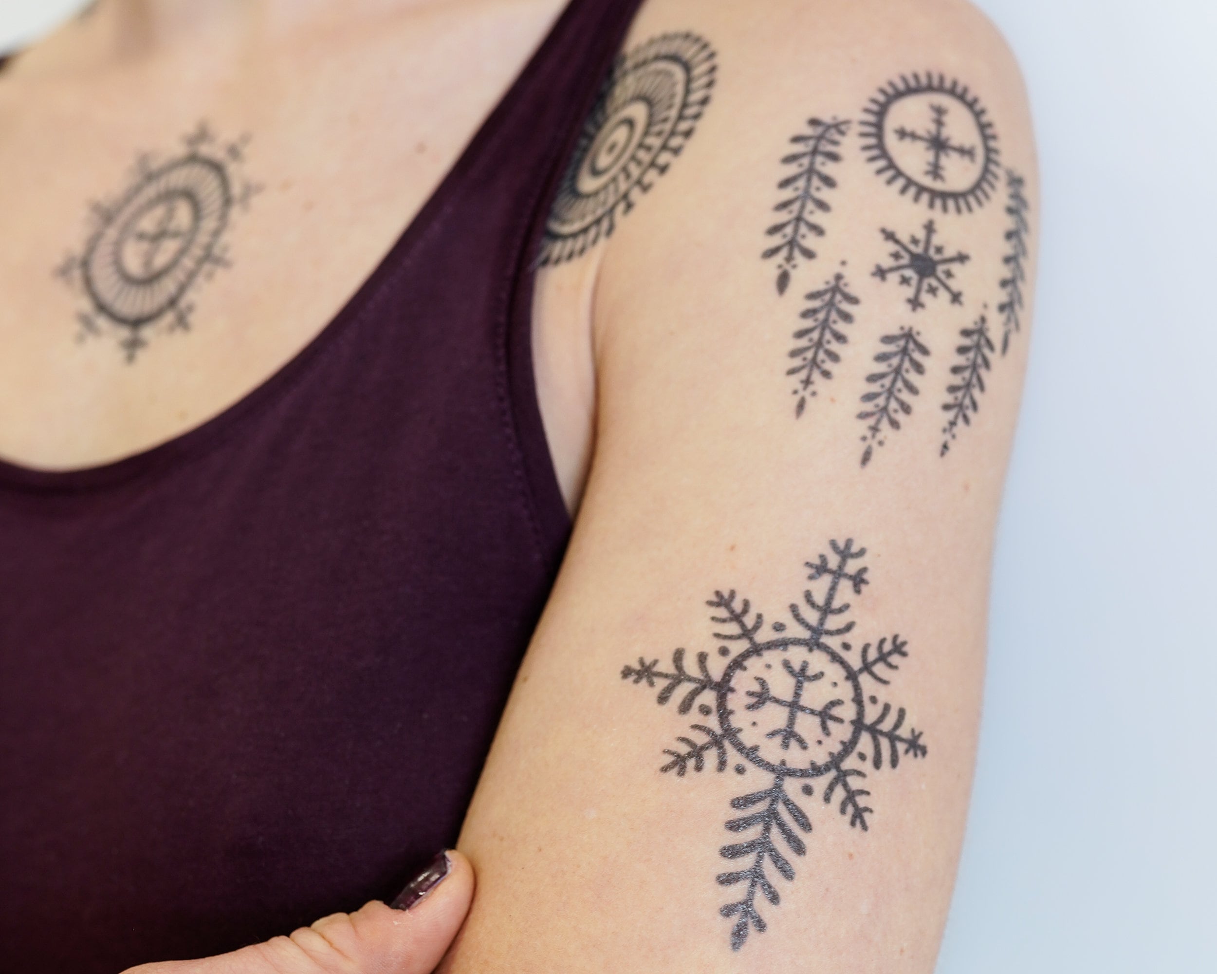 Tatouage Flocon De Neige Signification Tatouages temporaires réalistes traditionnels croates / - Etsy France
