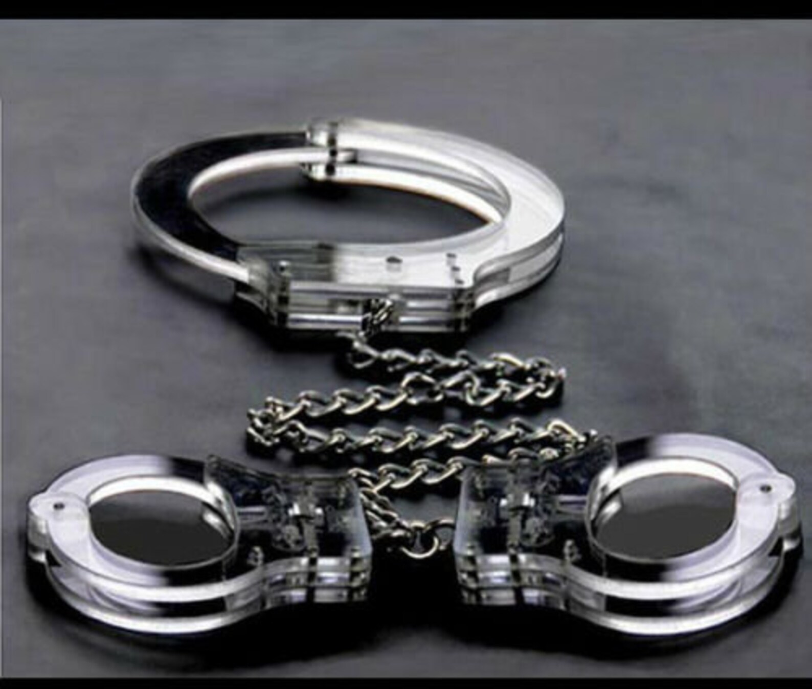 Наручники металлические PipeDream Official Handcuffs, серебристые 3805-00 PD - PipeDream - Наручники - Купить