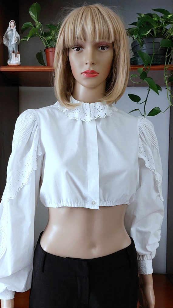 Vintage Austrian white Dirnd lace blouse/ Tyrolea… - image 8