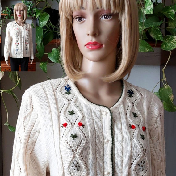 Vintage Austrian  cardigan with hand embroidery/T… - image 2